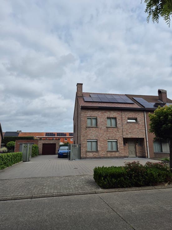 House in Zele