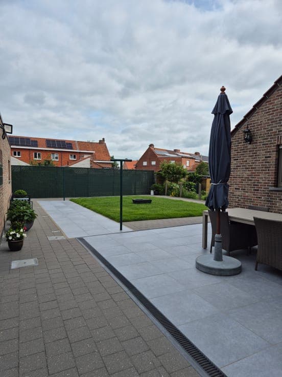 House in Zele