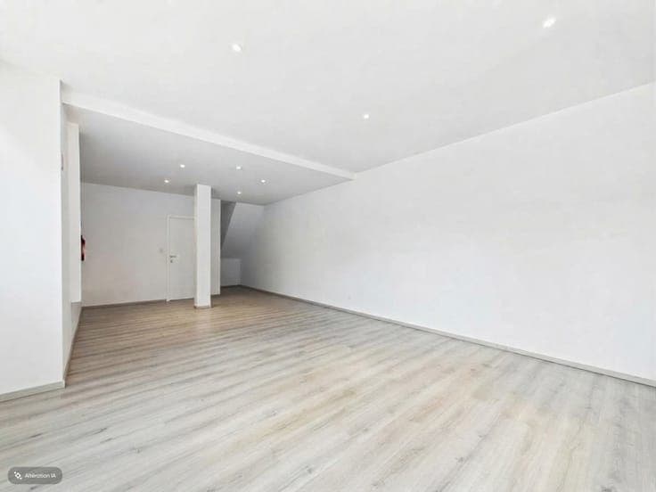 Investment property in Saint-Hubert