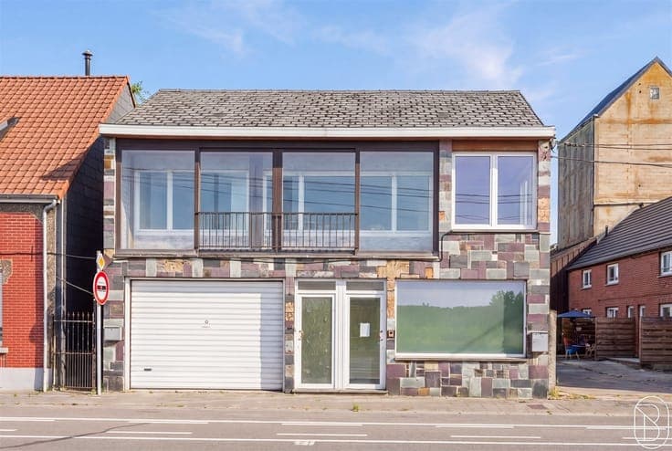 Investment property: 2 apartments – Ideal for investors!