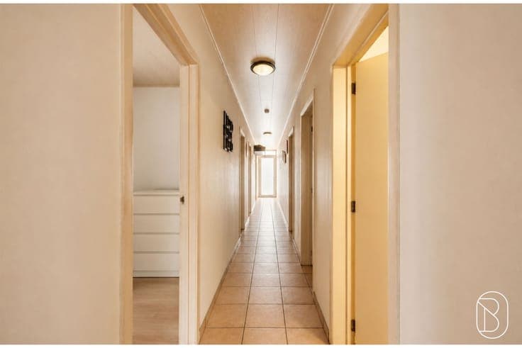 Investment property: 2 apartments – Ideal for investors!
