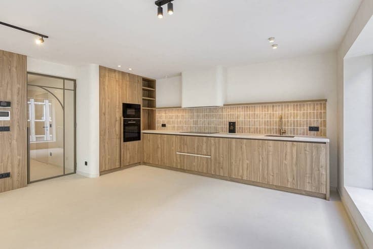 Investment property with 3 apartments for sale in Knokke-Hei