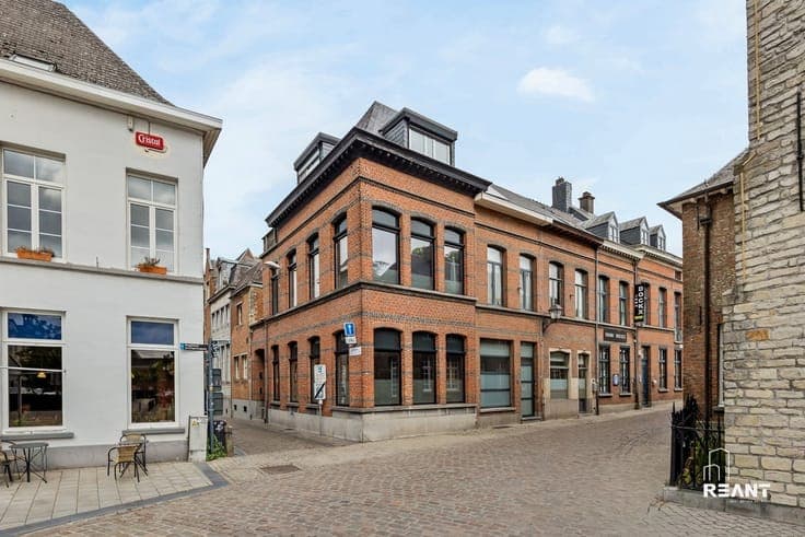 Hoekwoning