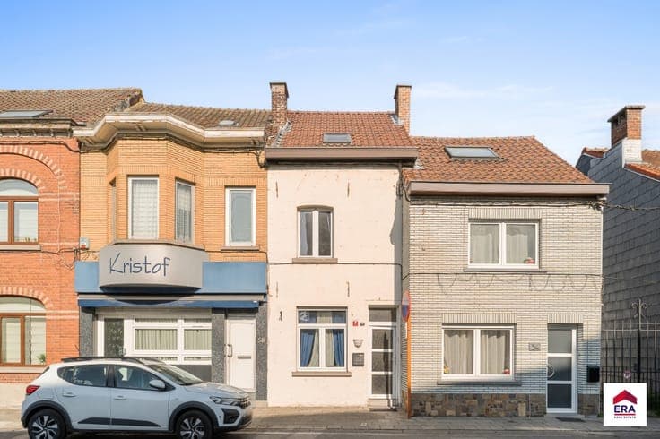 House in Sint-Pieters-Leeuw