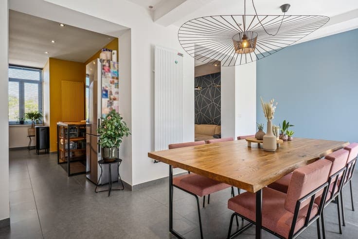Instapklare woning met 4 slpkrs met gezellig terras en tuin
