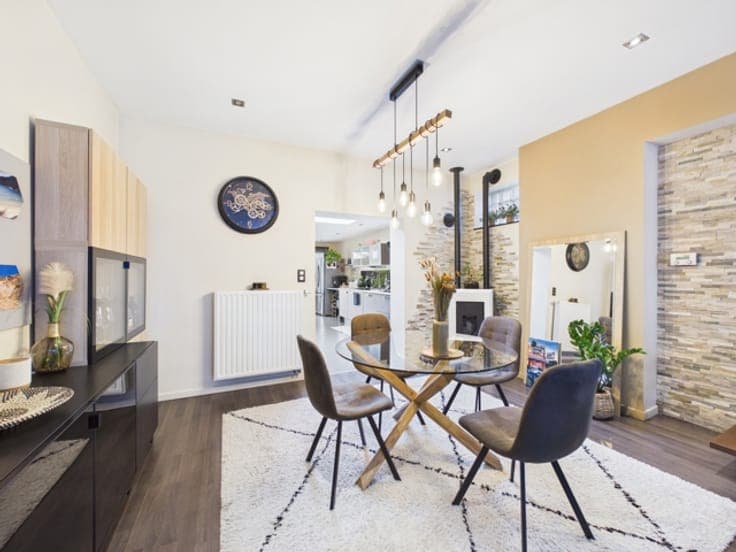 RENOVATED 3-BEDR. HOUSE WITH TERRACE & CELLAR - EPC C
