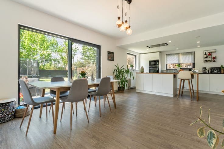 Energy-efficient renovated house with 4 bedrooms