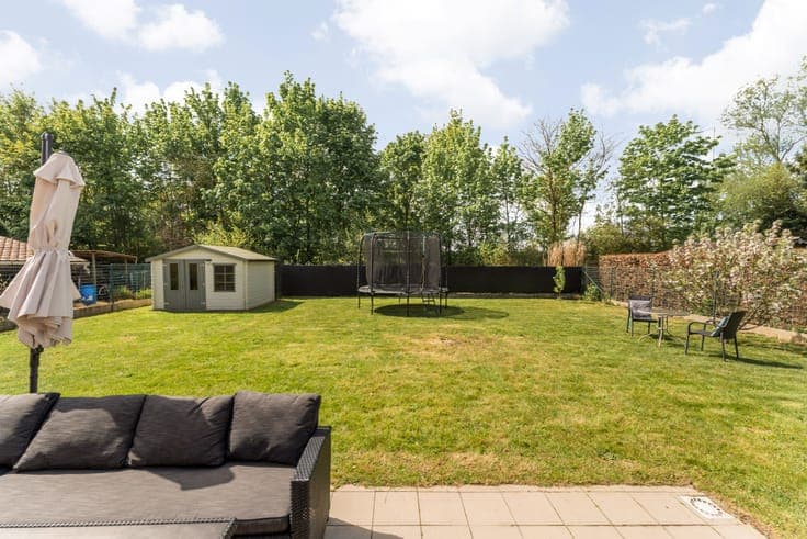 Energy-efficient renovated house with 4 bedrooms
