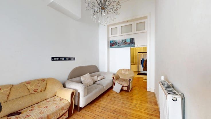 COMPANY ACQUISITION – LAMBERMONT – 3 APARTMENTS + REAR HOUSE