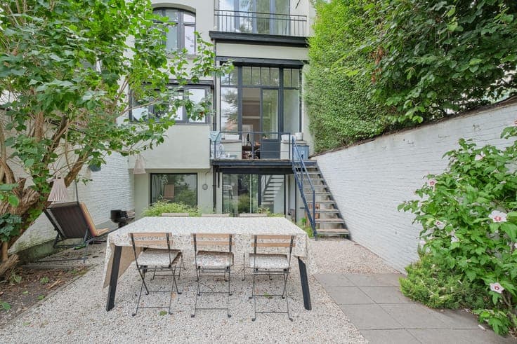 Place Brugmann – Magnificent investment property (4 units).