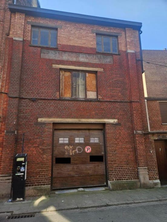 House in Charleroi