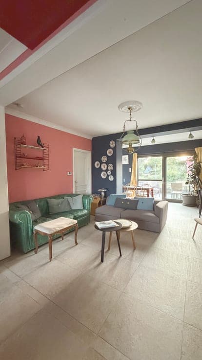 Charming Family Home with Large Garden in Sint-Denijs