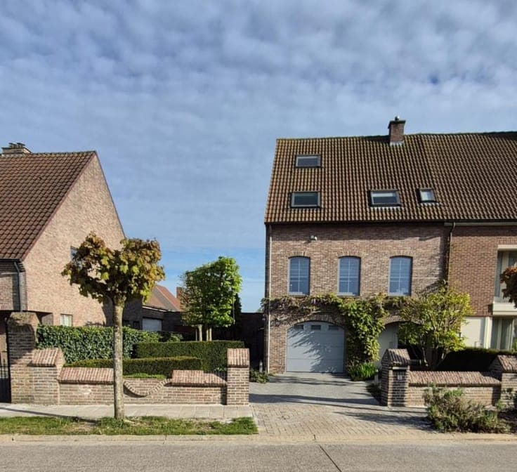 House in Zele