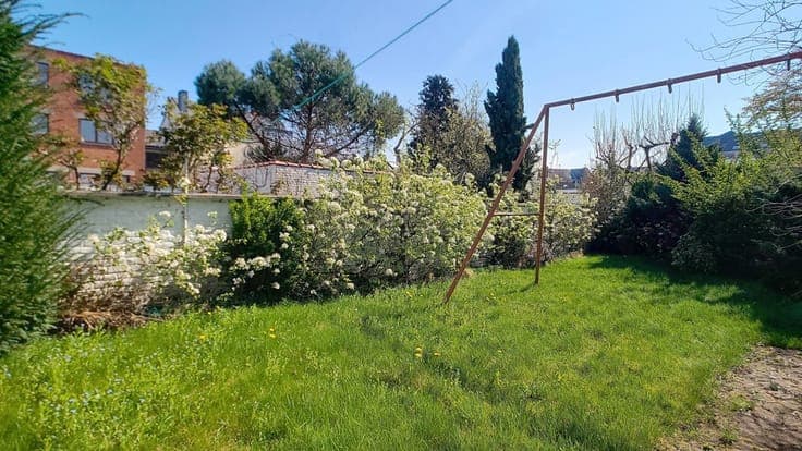 Character House to Renovate – Wavre City Center