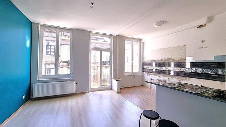 Charmante Maison avec grand garage de 58m²
