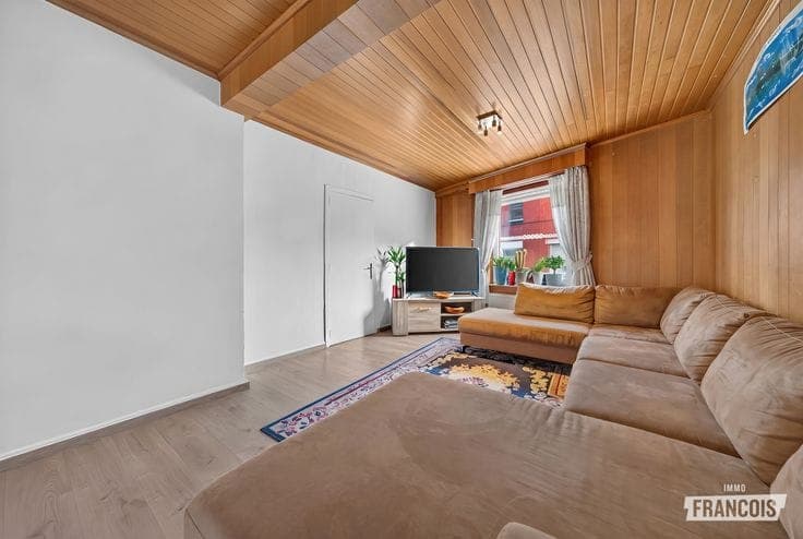 Charming 4-bedroom house in Assebroek
