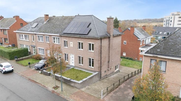Semi-detached house in Sint-Stevens-Woluwe