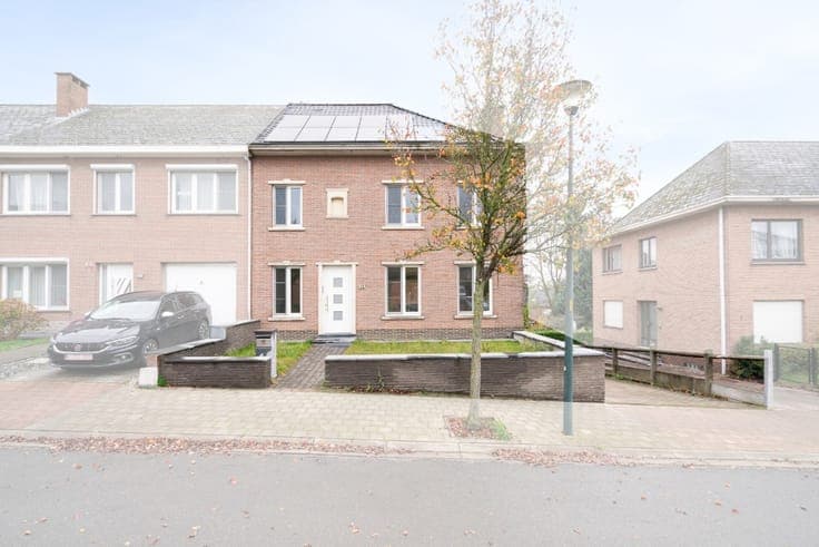Semi-detached house in Sint-Stevens-Woluwe