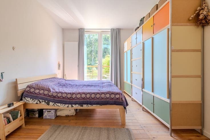 Saint-Job - Bright family home with garden!