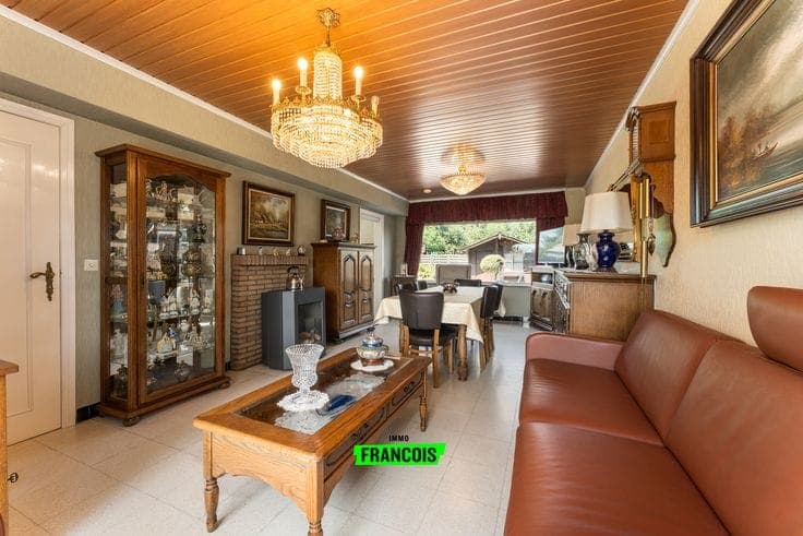 Woning met veel potentieel in de Goede Herder, Torhout te k…