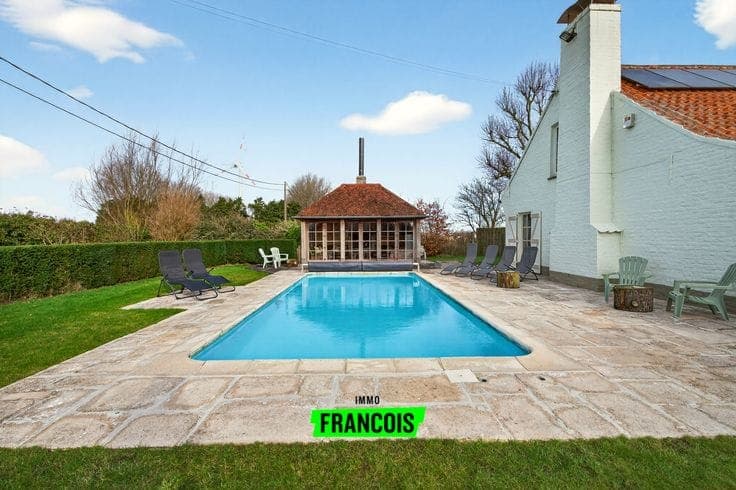 The Treehouse – Unique holiday home & experience venue in G…