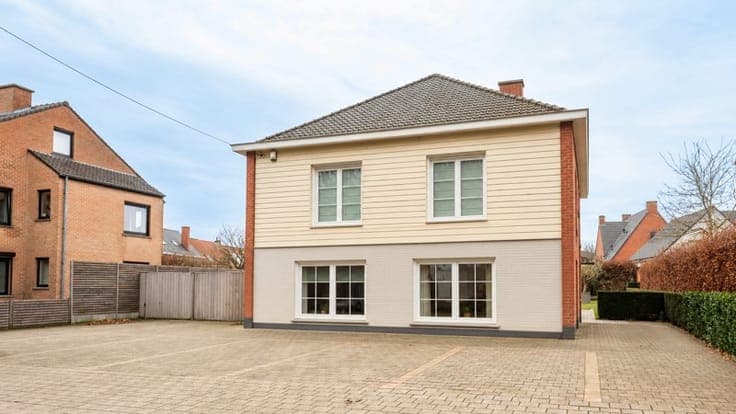 Ruime woning met veel potentieel