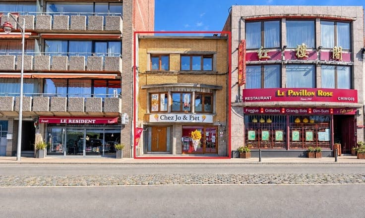 Mixed building