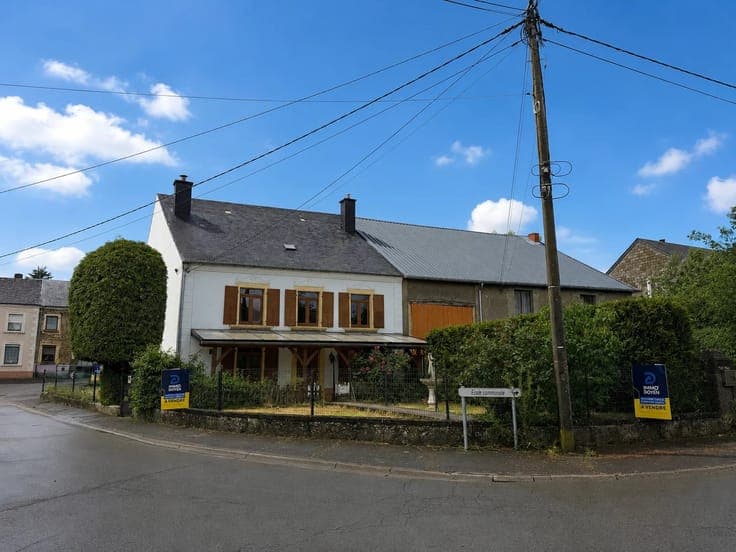 Sale - House Halanzy - 230,000 €