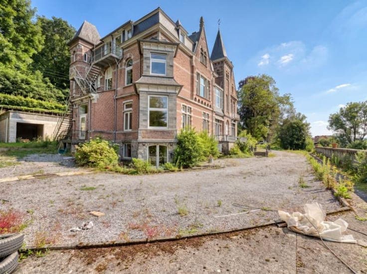 House in Yvoir