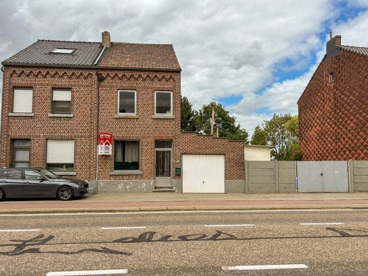 Semi-detached house with garden in Linter