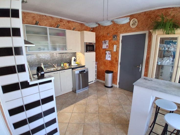 bungalow