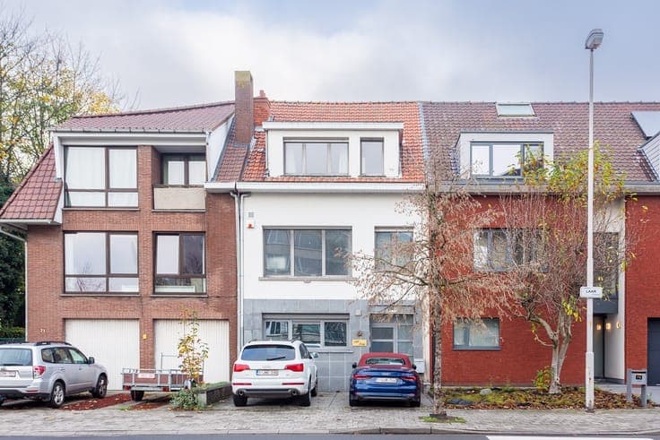 Spacious family home near Park Den Brand