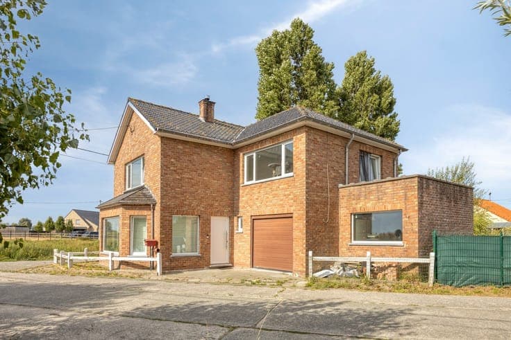 Landelijk gelegen woning met EPC label B, gerenoveerd in ...