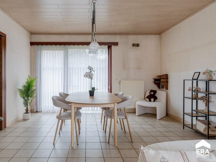 Detached house in quiet street in Genk