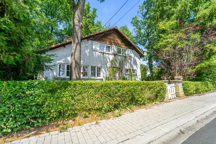 House in Montigny-le-Tilleul