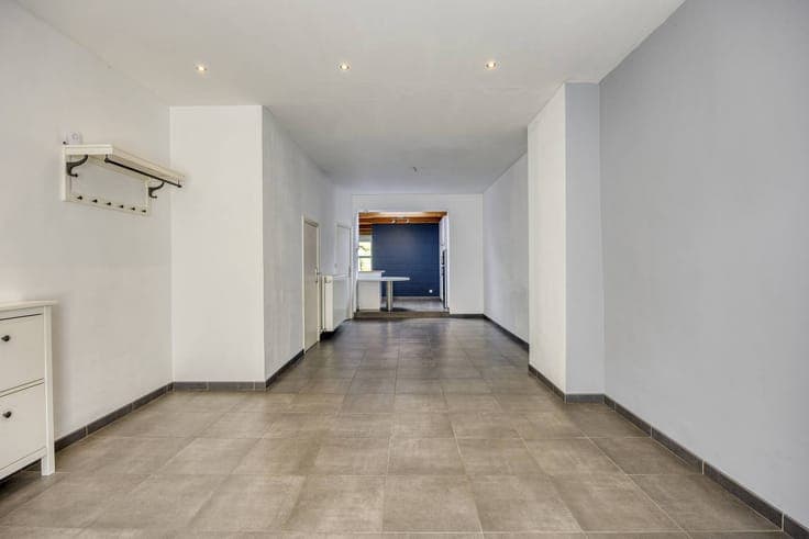 Charming, ready-to-move-in home with a surprising amount of