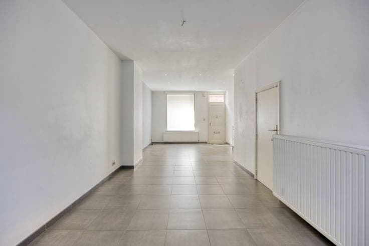 Charming, ready-to-move-in home with a surprising amount of