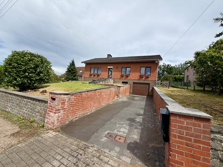 3-Bedroom Villa with Garden and Garage in Wauthier-Braine