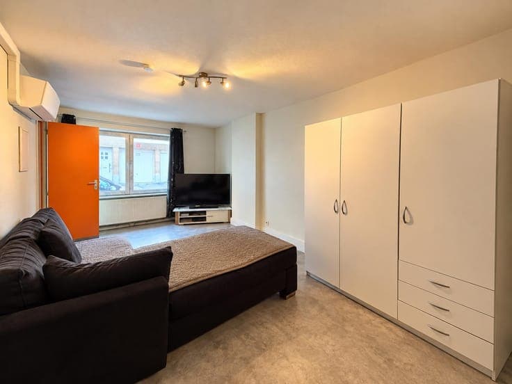 Investment property comprising 4 residential units