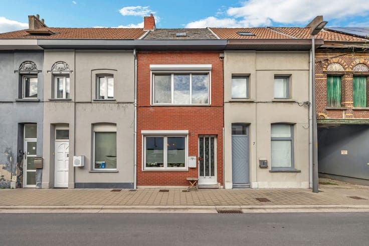 Move-in ready home with garden and garage
