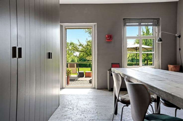Beautiful home in total privacy, between field & forest.