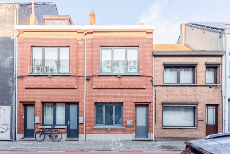 Woning met renovatiepotentieel nabij het centrum van Sint...