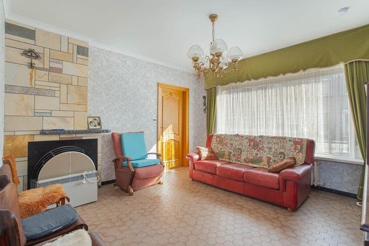 House with great potential in the centre of the village