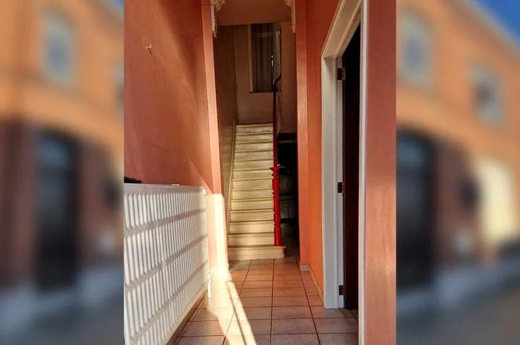Sale - House Tubize - 550,000 €