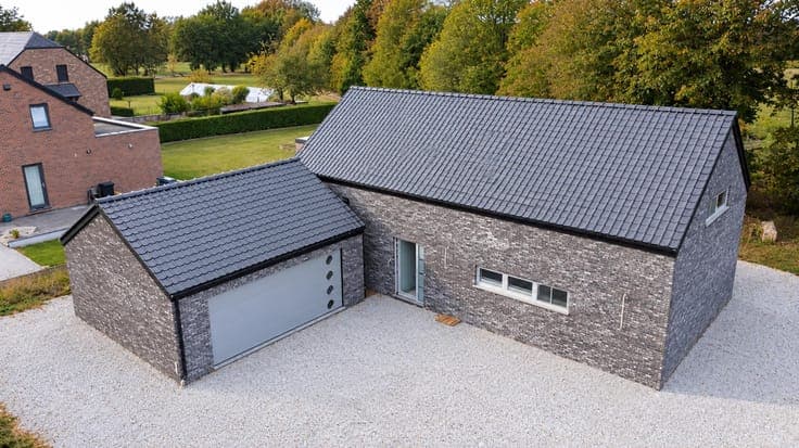 Beautiful new detached villa with 3 bedrooms!