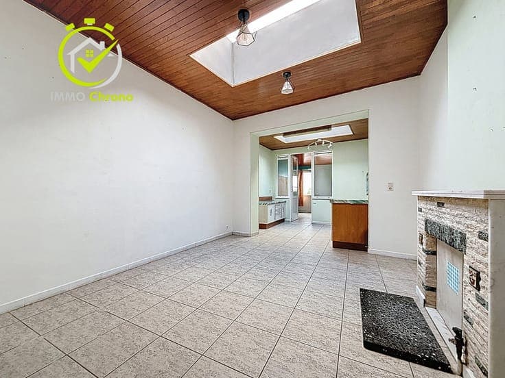 House in Manage la Hestre