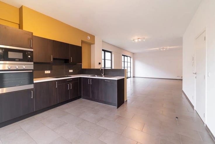 Charming 3-bedroom house with parking