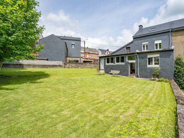 Semi-Detached House with Garden – Neufchâteau Town Centre