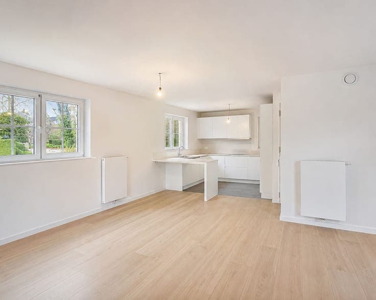 Maison neuve dans un cadre verdoyant et paisible
