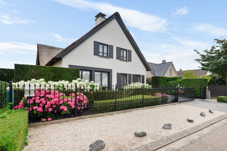 Luxury villa with a pool in a quiet, residential neighborhoo